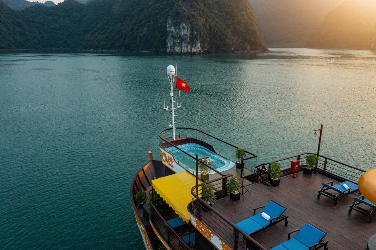 Nostalgia Halong Cruise Hotel Ha Long Luaran gambar