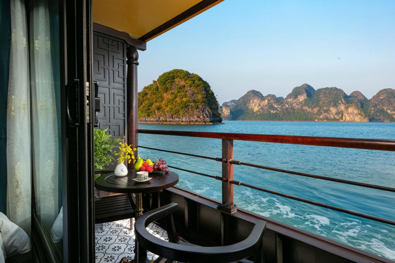 Nostalgia Halong Cruise Hotel Ha Long Luaran gambar